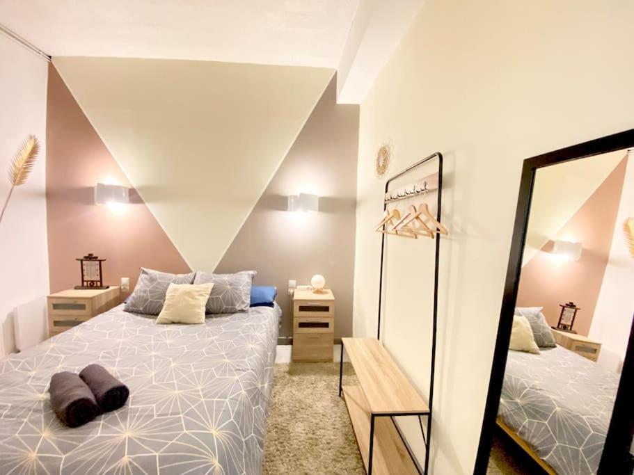 Le Jardin Secret De Nady Apartment การ์กาซอน ภายนอก รูปภาพ