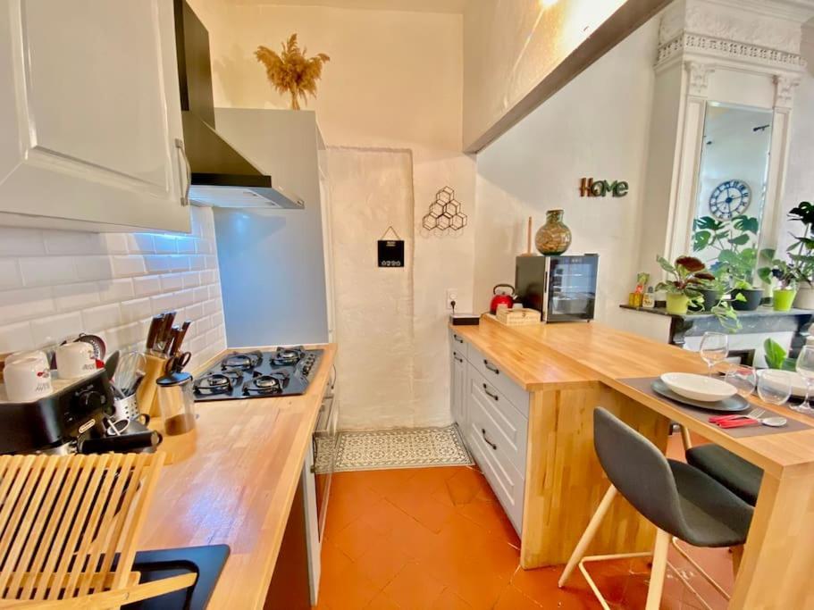 Le Jardin Secret De Nady Apartment การ์กาซอน ภายนอก รูปภาพ