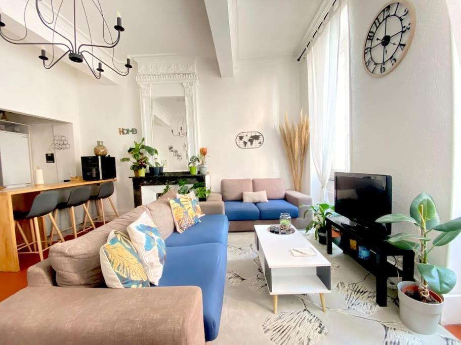 Le Jardin Secret De Nady Apartment การ์กาซอน ภายนอก รูปภาพ